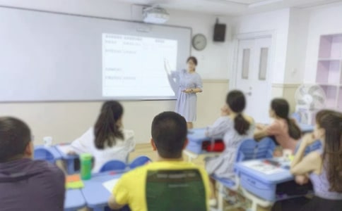 《绝句》教学反思