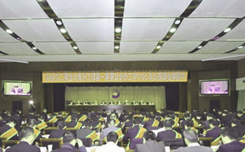 【精选】演讲竞聘演讲稿模板集合九篇