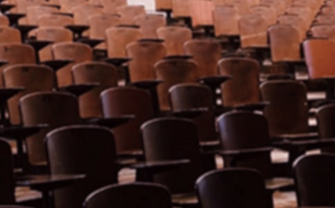 学校领导辞职报告范文
