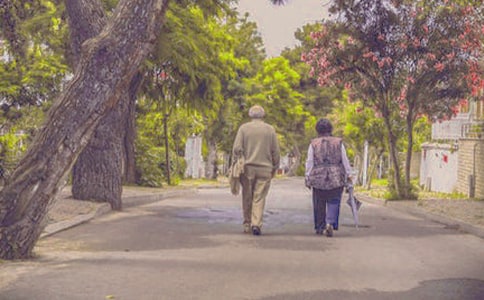 人到中年的人生感悟文案